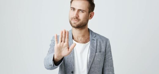 Ex qui refuse la vente de la maison commune